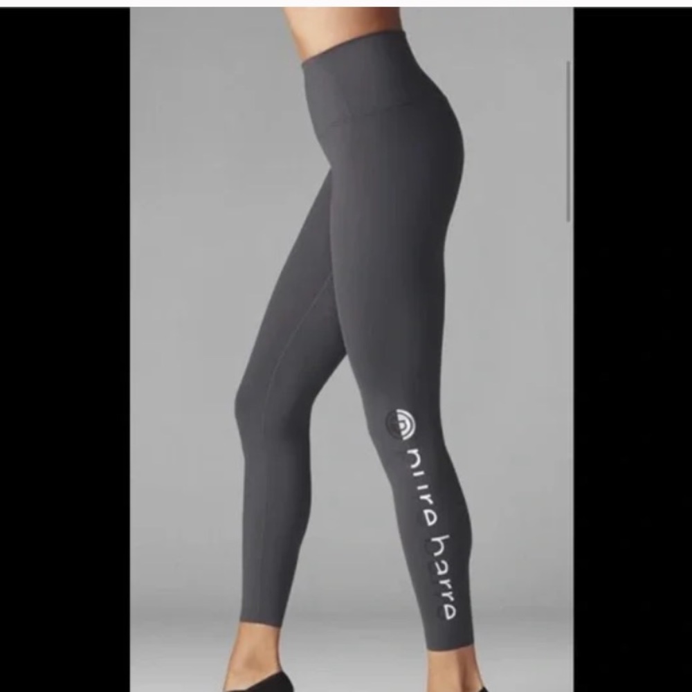 NWOT Tavi Noir Pure Barre Grey Leggings XS